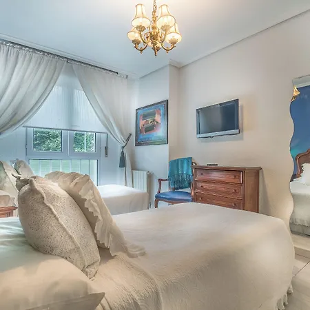 Brisas Aparthotel Santander