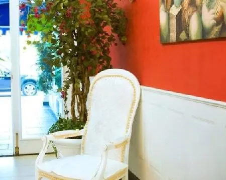 Aparthotel Brisas 3*