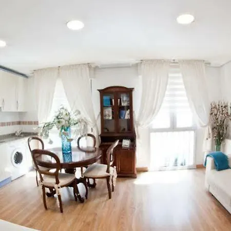 Brisas アパートホテル