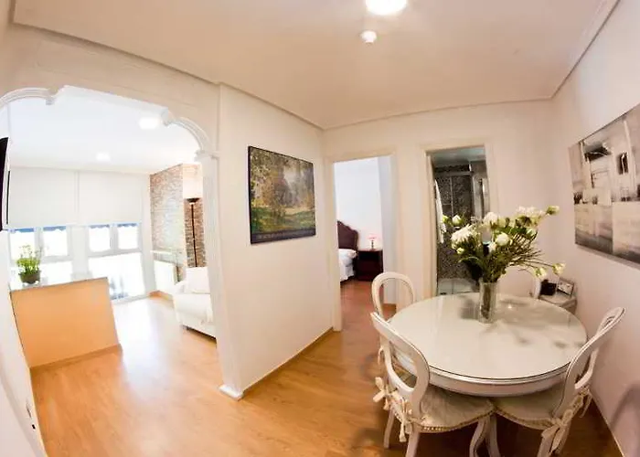 Brisas Lejlighedshotel